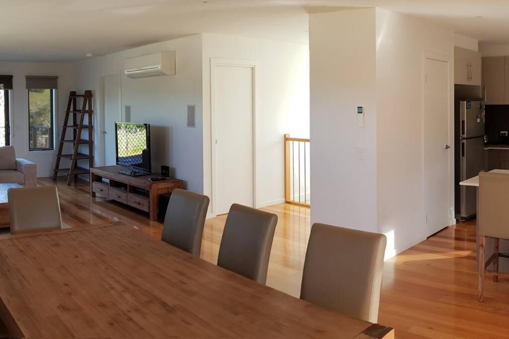 Venus Haven - Beach 1, Linen, Wifi, Netflix Venus Bay Zewnętrze zdjęcie